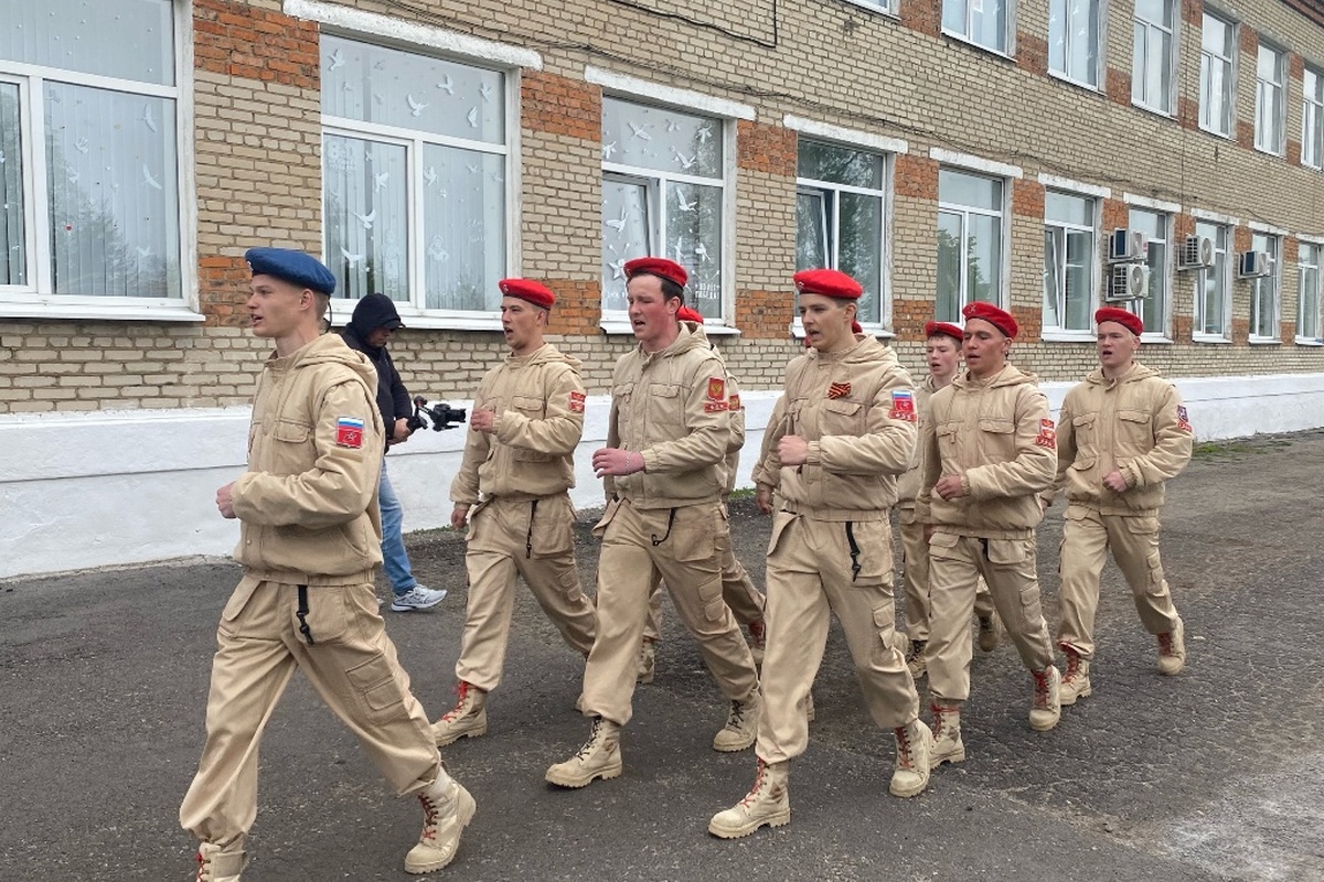 В Узловой в техникуме имени Б.Ф.Сафонова прошёл региональный военно-патриотический форум.