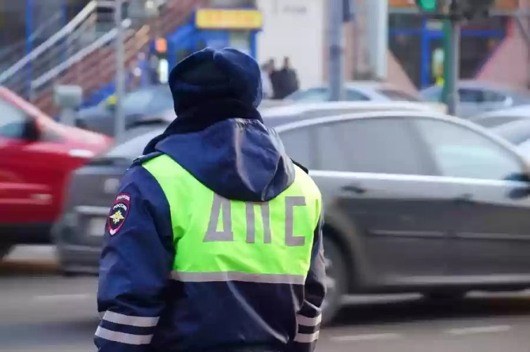 Усиление работы Госавтоинспекции Тульской области и Узловского района в выходные дни. Усиление работы Госавтоинспекции Тульской области и Узловского района в выходные дни.